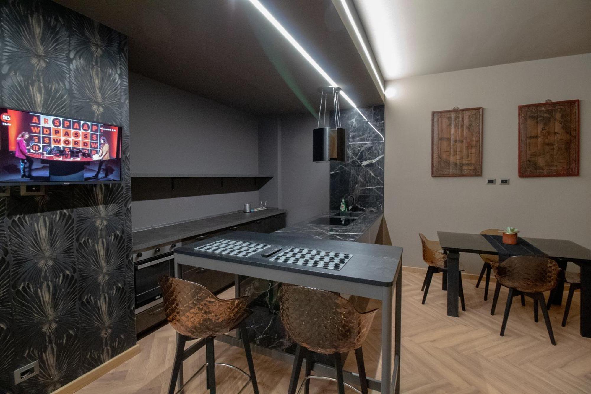 Luxury Museo Egizio - Esclusivo Trilocale In Pieno Centro - Free Wifi Apartment Turin Bagian luar foto