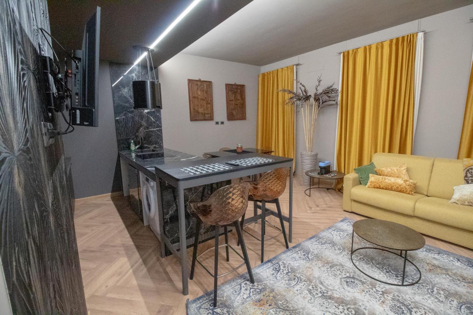Luxury Museo Egizio - Esclusivo Trilocale In Pieno Centro - Free Wifi Apartment Turin Bagian luar foto